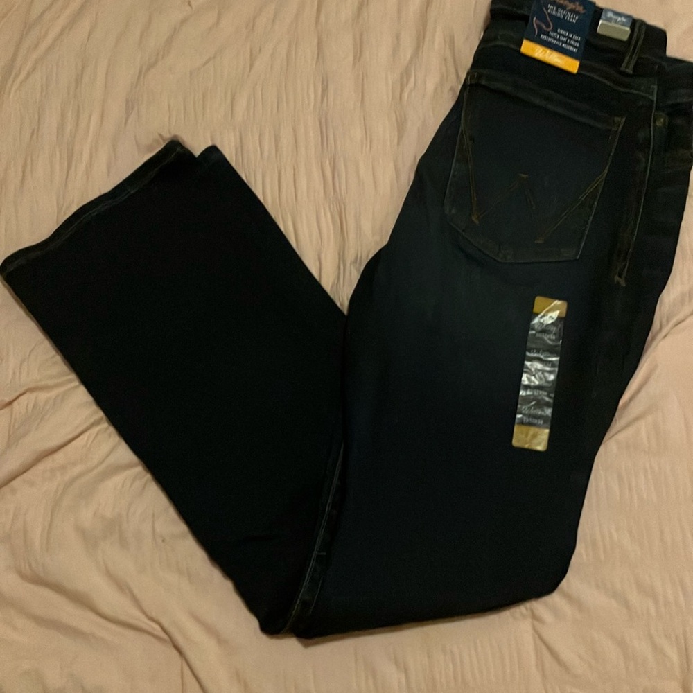 Wrangler Ultimate Riding Jeans New Women’s